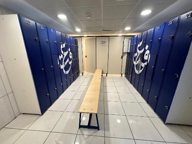 Changing Rooms 2.jpg